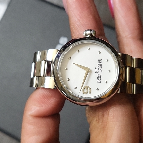 Marc Jacobs- Round watch - Picture 3 of 7